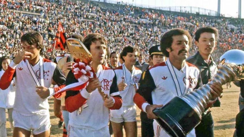 Foto real do manto de 1981